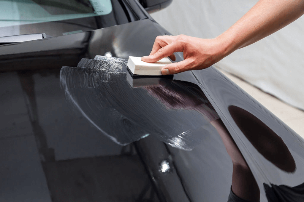 coating mobil merupakan salah satu perawatan mobil yang bisa menghasilkan efek daun talas